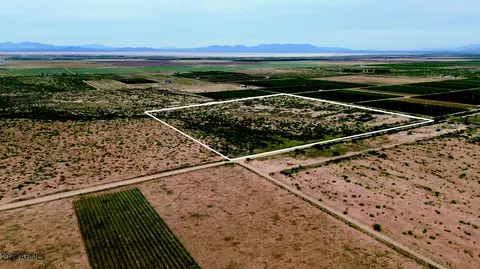 120 S Acres S Wayward Winds Rd #0, Willcox, AZ 85643 photo 2