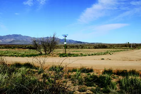 120 S Acres S Wayward Winds Rd #0, Willcox, AZ 85643 photo 10