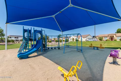 View/Area - 3293 E Red Oak Ln, Gilbert, AZ 85297 photo 5 of 5