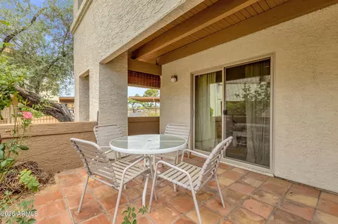 Exterior - 4150 E Cactus Rd #110, Phoenix, AZ 85032 photo 4 of 8