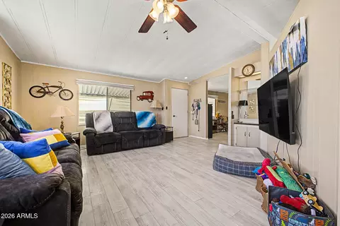 2609 W Southern Ave #135, Tempe, AZ 85282