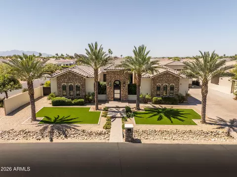 18203 W Solano Ct, Litchfield Park, AZ 85340