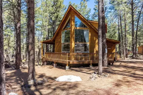 7427 E Knighthood Ln, Williams, AZ 86046