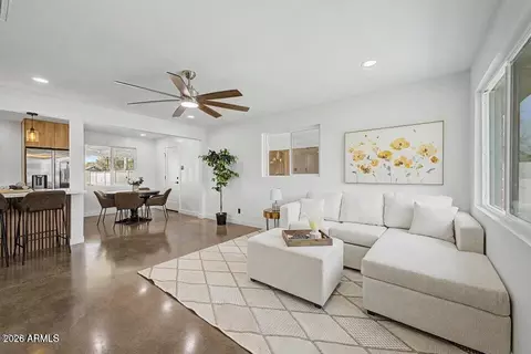 2130 W Weldon Ave, Phoenix, AZ 85015 photo 2