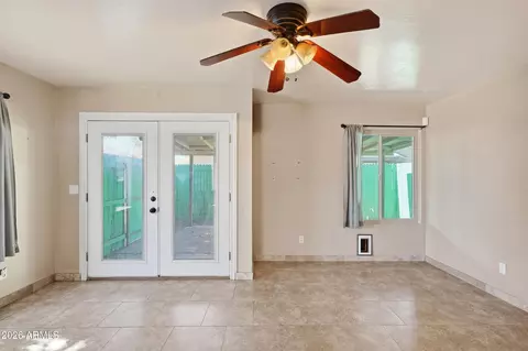 Living - 2455 E Broadway Rd #8, Mesa, AZ 85204 photo 5 of 7