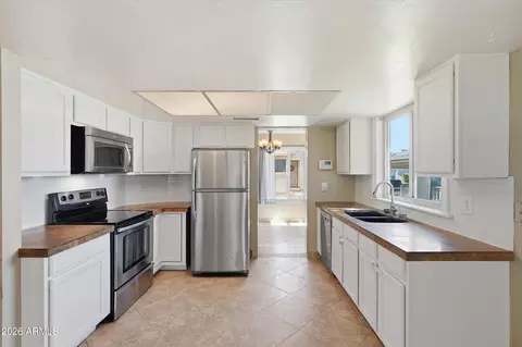 2455 E Broadway Rd #8, Mesa, AZ 85204