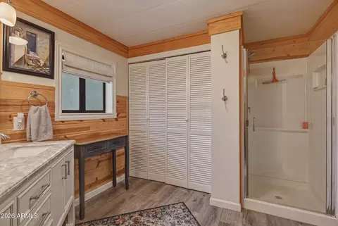 Bath - 1108 N William Tell Cir, Payson, AZ 85541 photo 2 of 3