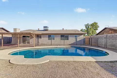 Exterior - 2056 E Delta Ave, Mesa, AZ 85204 photo 6 of 9