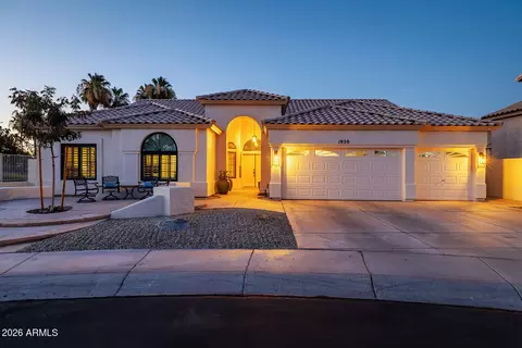 1920 E Stephens Dr, Tempe, AZ 85283