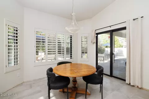 Dining - 1920 E Stephens Dr, Tempe, AZ 85283 photo 2 of 2