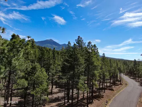 7690 W Taylor Springs Ln #63, Flagstaff, AZ 86001