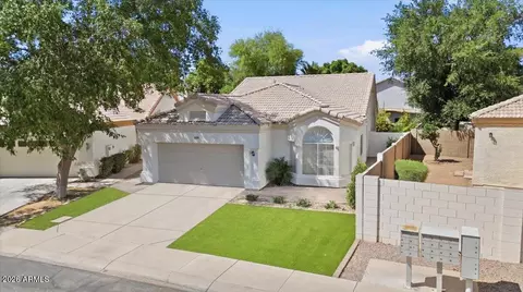 1028 N Columbus Dr, Gilbert, AZ 85234
