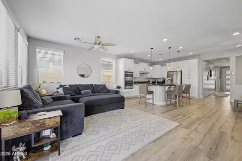 10058 E Theorem Dr, Mesa, AZ 85212 photo 4