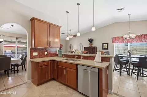 Kitchen - 4019 E Morrow Dr, Phoenix, AZ 85050 photo 2 of 4