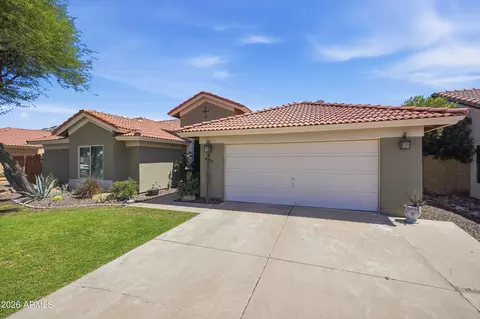 Exterior - 4019 E Morrow Dr, Phoenix, AZ 85050 photo 5 of 13