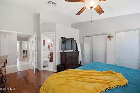 Bedroom - 4019 E Morrow Dr, Phoenix, AZ 85050 photo 4 of 6