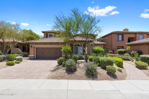 Exterior - 3939 E Crest Ln, Phoenix, AZ 85050 photo 10 of 11