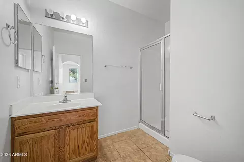 Bath - 1447 E Mia Ln, Gilbert, AZ 85298 photo 1 of 4