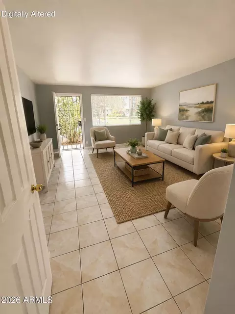 Living - 1111 E Turney Ave #23, Phoenix, AZ 85014 photo 1 of 3