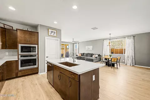 Kitchen - 7835 E Quartet Ave, Mesa, AZ 85212 photo 4 of 4