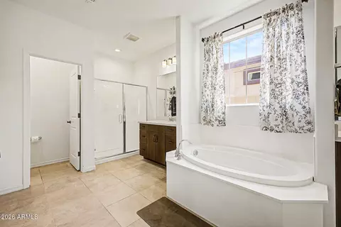 Bath - 7835 E Quartet Ave, Mesa, AZ 85212 photo 2 of 6