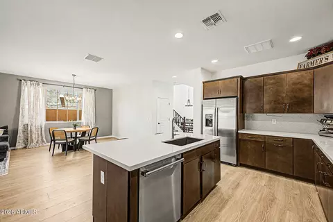 Kitchen - 7835 E Quartet Ave, Mesa, AZ 85212 photo 3 of 4
