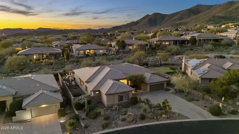 42010 N Harbour Town Ct, Anthem, AZ 85086