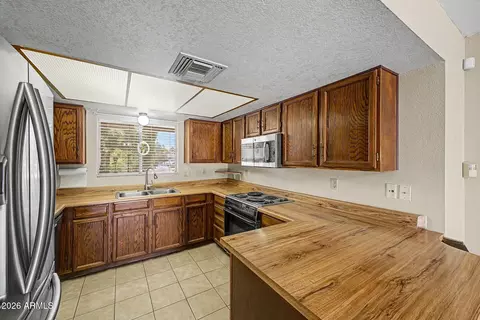 Kitchen - 6050 E Princess Dr, Mesa, AZ 85205 photo 1 of 2
