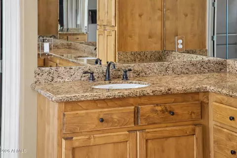 Bath - 3751 E Nance Cir, Mesa, AZ 85215 photo 4 of 14