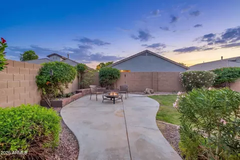 Exterior - 10865 E Sentiero Ave, Mesa, AZ 85212 photo 10 of 12
