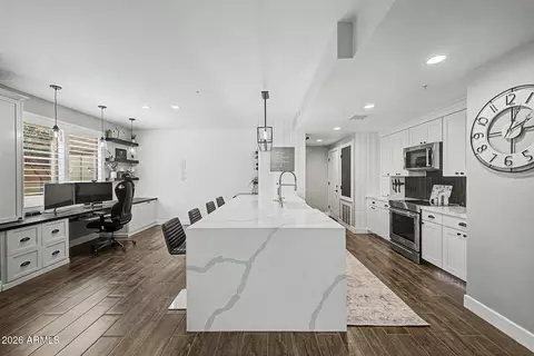 705 W Queen Creek Rd #1061, Chandler, AZ 85248