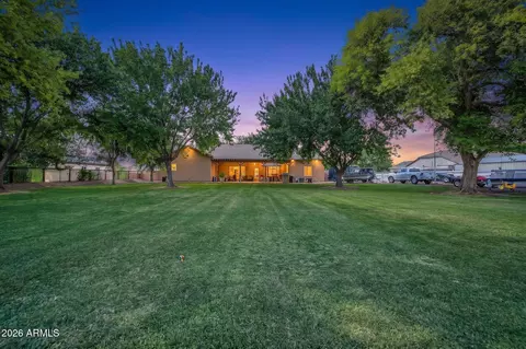 Exterior - 2141 E Melrose St, Gilbert, AZ 85297 photo 4 of 19