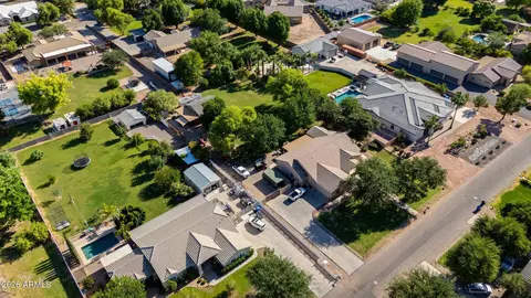View/Area - 2141 E Melrose St, Gilbert, AZ 85297 photo 11 of 14