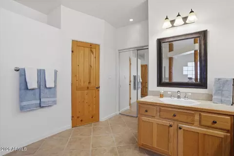 Bath - 10315 E Jensen St, Mesa, AZ 85207 photo 3 of 7