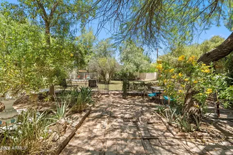 Exterior - 34 W Pasadena Ave, Phoenix, AZ 85013 photo 10 of 10