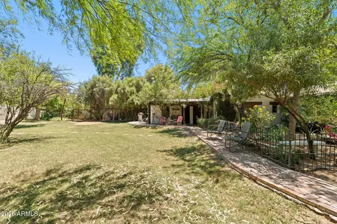 Exterior - 34 W Pasadena Ave, Phoenix, AZ 85013 photo 8 of 10