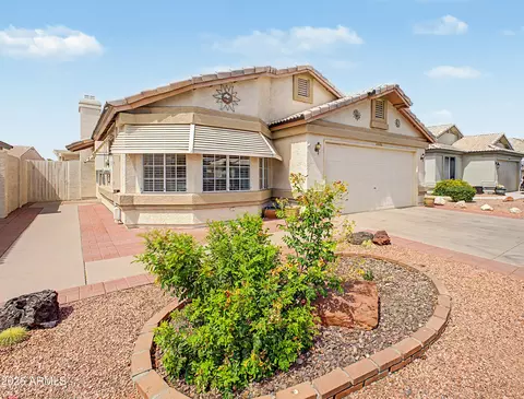 10526 W Yukon Dr, Peoria, AZ 85382