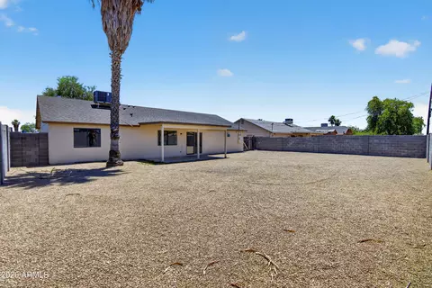 Exterior - 690 E Osage Ave, Apache Junction, AZ 85119 photo 4 of 4