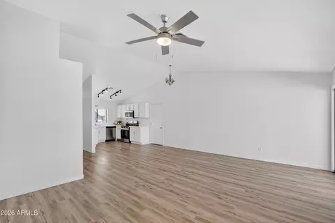 Living - 690 E Osage Ave, Apache Junction, AZ 85119 photo 6 of 7