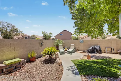 Exterior - 3825 E Gail Dr, Phoenix, AZ 85044 photo 5 of 12