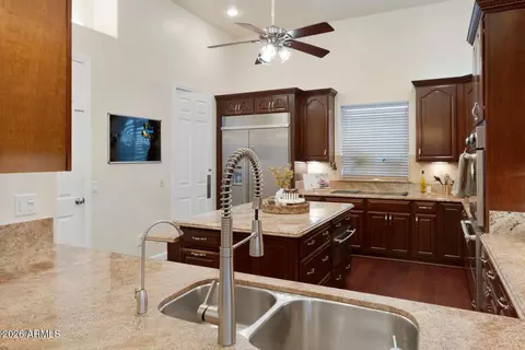 Kitchen - 88 E Toledo Ct, Gilbert, AZ 85295 photo 3 of 12
