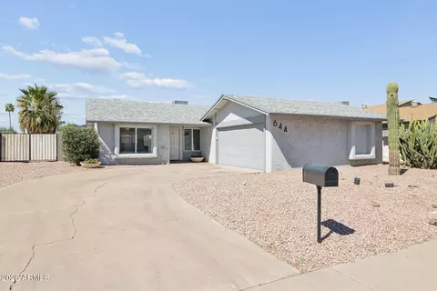 644 W Garnet Ave, Mesa, AZ 85210