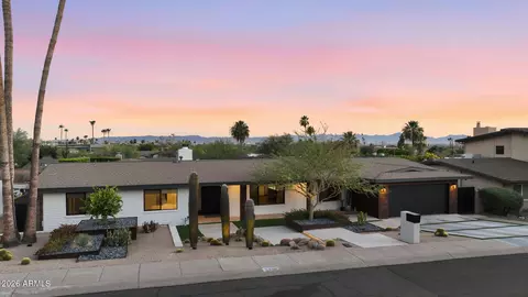 Exterior - 2219 E Palmaire Ave, Phoenix, AZ 85020 photo 3 of 12