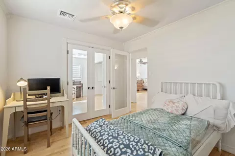 Bedroom - 4234 Earll Dr, Phoenix, AZ 85018 photo 5 of 6
