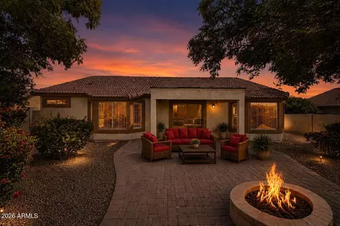 Exterior - 7660 E Dover St, Mesa, AZ 85207 photo 3 of 10