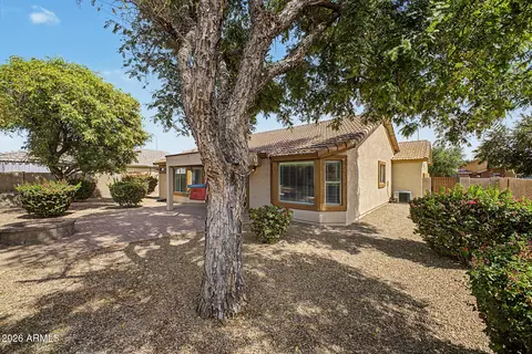 Exterior - 7660 E Dover St, Mesa, AZ 85207 photo 7 of 10