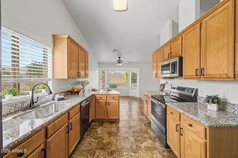 Kitchen - 7660 E Dover St, Mesa, AZ 85207 photo 3 of 4