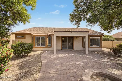 Exterior - 7660 E Dover St, Mesa, AZ 85207 photo 8 of 10