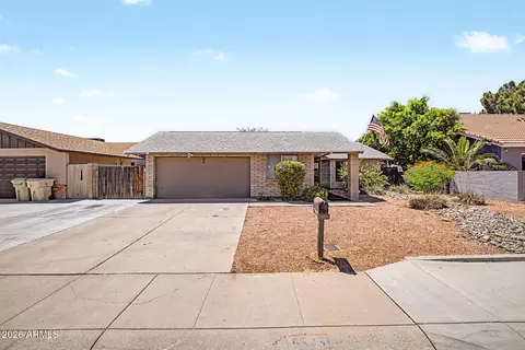 5545 W Sunnyside Dr, Glendale, AZ 85304
