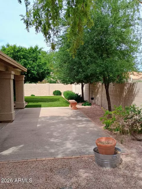 Exterior - 9625 S Forest Ave, Tempe, AZ 85284 photo 4 of 6